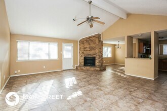 6417 Peggy Dr in Fort Worth, TX - Foto de edificio - Building Photo