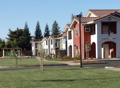 Harvest Park in Chico, CA - Building Photo