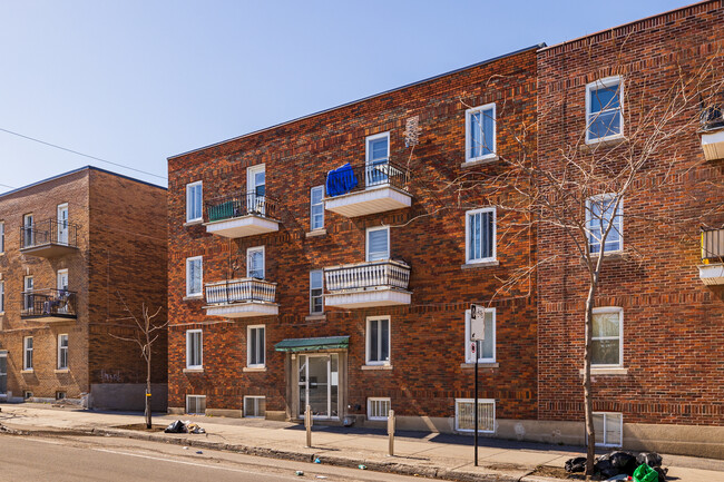 2135 De Bellechasse St