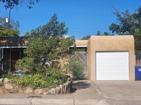 1217 Girard Blvd NE in Albuquerque, NM - Building Photo
