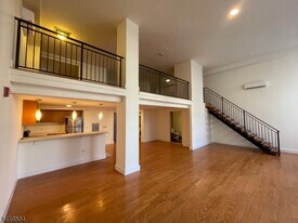 141 S Harrison St in East Orange, NJ - Building Photo