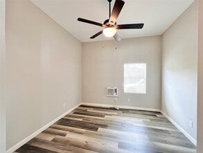 2220 Avenue L in Rosenberg, TX - Building Photo - Building Photo