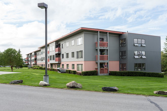 Chester Park Cooperative in Anchorage, AK - Building Photo - Building Photo