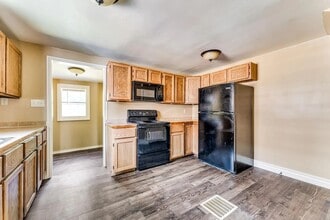 628 N Broadview Ave in Wichita, KS - Building Photo - Building Photo