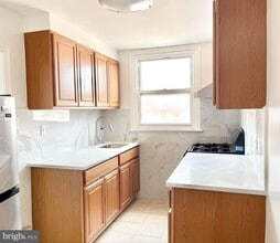 6624 Rutland St in Philadelphia, PA - Building Photo - Building Photo