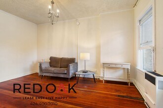 532 S Coronado St in Los Angeles, CA - Building Photo - Building Photo