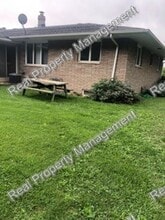10845 Forestdale St in Saint John, IN - Building Photo - Building Photo