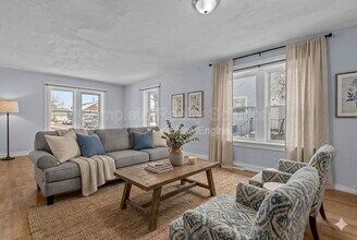 10139 Royal Dr in St. Louis, MO - Building Photo - Building Photo