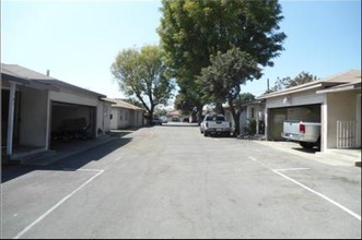 1581-1599 S Reservoir St in Pomona, CA - Building Photo - Building Photo