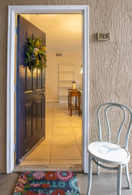 700 Boardwalk Dr in Palm Valley, FL - Foto de edificio - Building Photo