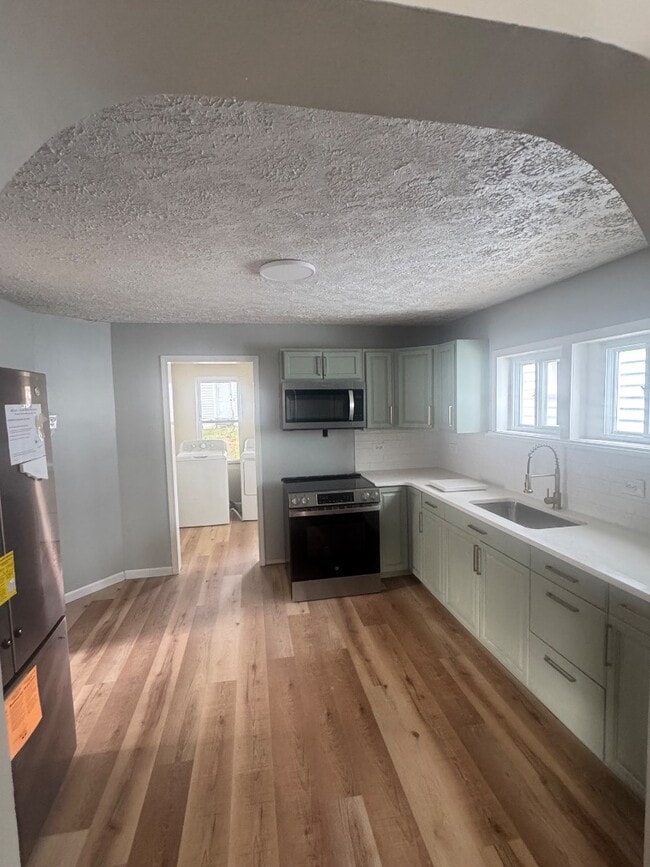 property at 414 Grant Ave
