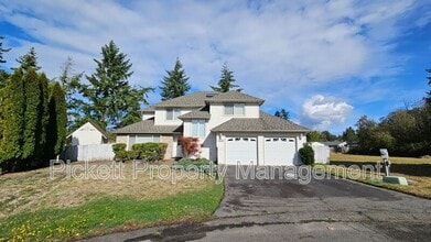 6453 Grand Pine Loop NE in Bremerton, WA - Building Photo - Building Photo