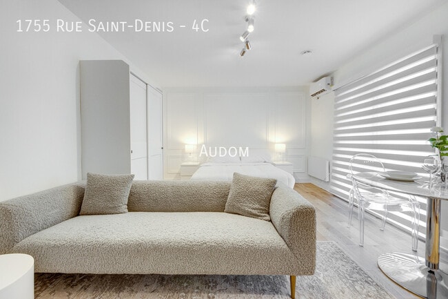 property at 1755 R. Saint-Denis