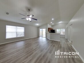 1532 Irishwood Ct in Middleburg, FL - Building Photo - Building Photo