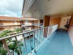 17600 NW 68th Ave in Hialeah, FL - Building Photo - Building Photo