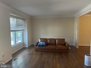 8008 Broken Reed Ct in Frederick, MD - Building Photo - Building Photo
