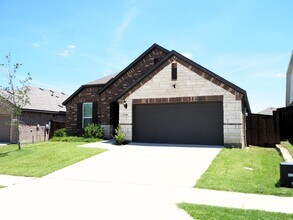 11512 White River Dr in Krugerville, TX - Building Photo - Building Photo