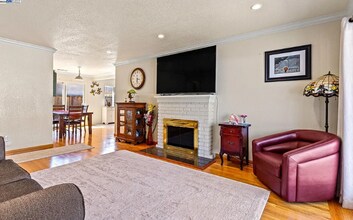 20171 Leroy Dr in Castro Valley, CA - Building Photo - Building Photo