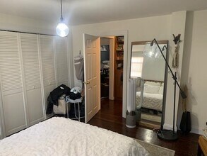 307 Webster Ave in Jersey City, NJ - Building Photo - Building Photo