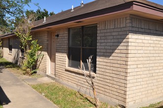 K-Z Apartments in McAllen, TX - Building Photo - Building Photo