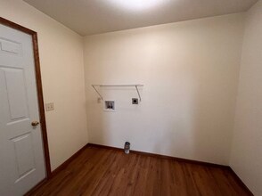 1307 Glenn Pl in Eau Claire, WI - Building Photo - Building Photo
