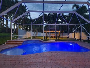 1261 Gembrook Ct in Royal Palm Beach, FL - Building Photo - Building Photo