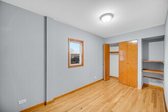 8133 S Ingleside Ave in Chicago, IL - Building Photo - Building Photo