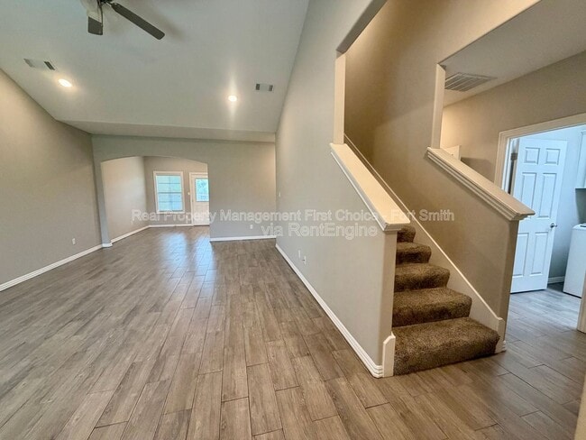 9919 Landry Dr in Barling, AR - Building Photo - Building Photo