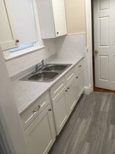 30 Henry Ave, Unit 3 in Lynn, MA - Foto de edificio - Building Photo