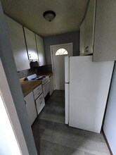 4723 N 39th St in Omaha, NE - Foto de edificio - Building Photo