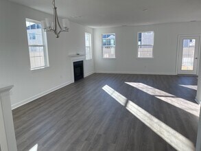 1904 Merano Ln in Chesapeake, VA - Building Photo - Building Photo