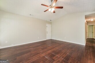 465 Rosehill Dr in Mcdonough, GA - Building Photo - Building Photo