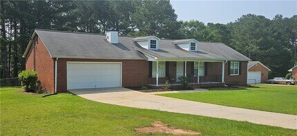1308 Crumbley Rd in Mcdonough, GA - Building Photo - Building Photo