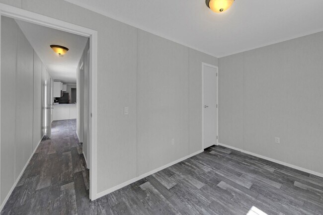 663 Trout Dr in Defuniak Springs, FL - Building Photo - Building Photo