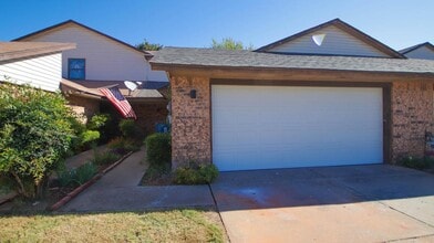 3804 Summer Cloud Dr in Edmond, OK - Building Photo - Building Photo