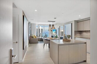 4010 S Ocean Dr, Unit SI ID1227297P in Hollywood, FL - Foto de edificio - Building Photo