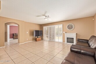 3223 E Muirwood Dr in Phoenix, AZ - Building Photo - Building Photo