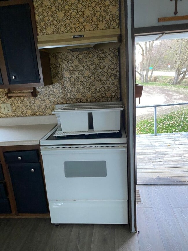 16945 Rooster Ln in Dubuque, IA - Foto de edificio - Building Photo