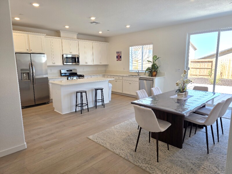 12663 Snowy Owl Wy in Rancho Cordova, CA - Foto de edificio