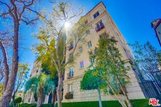 109 N Sycamore Ave-Unit -100 in Los Angeles, CA - Building Photo - Building Photo