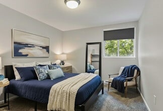 The Highlands Apartments in Grand Rapids, MI - Building Photo - Building Photo