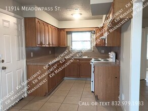 11914 Meadowpass St in Houston, TX - Building Photo - Building Photo