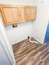 4511 Lakewood Rd in Stanwood, WA - Foto de edificio - Building Photo