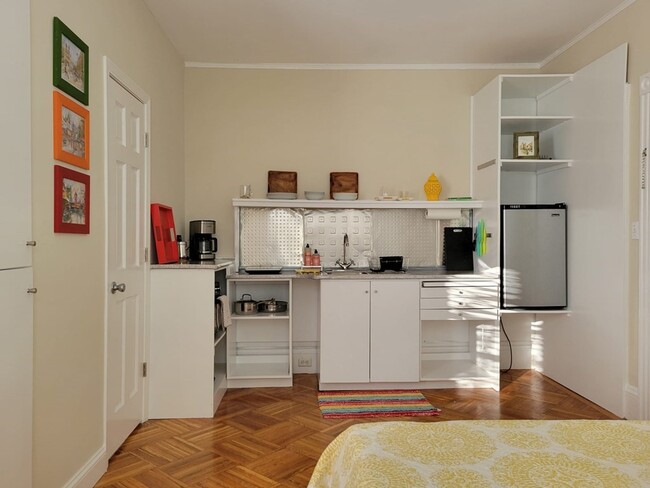 33 Ashfield St, Unit 3 in Boston, MA - Building Photo - Building Photo