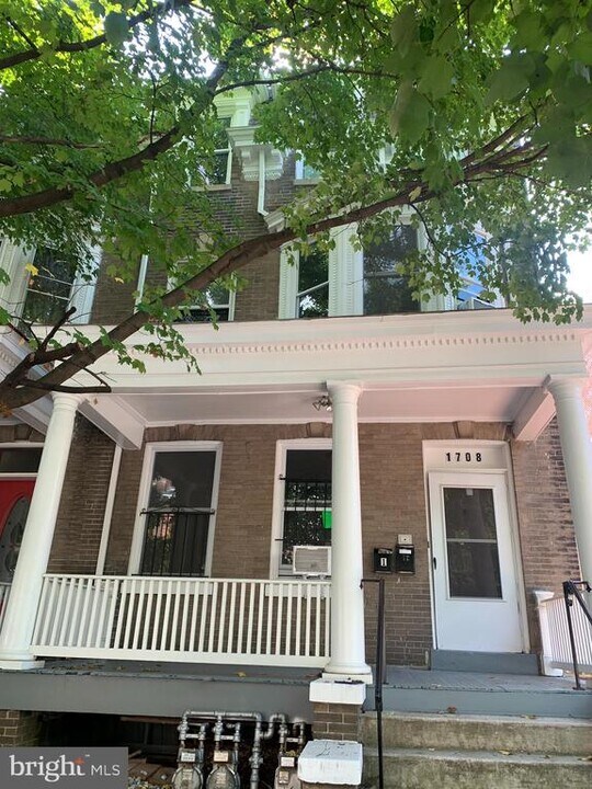 1708 Kilbourne Pl NW in Washington, DC - Building Photo