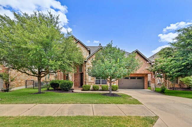 property at 4303 Woodledge Pl