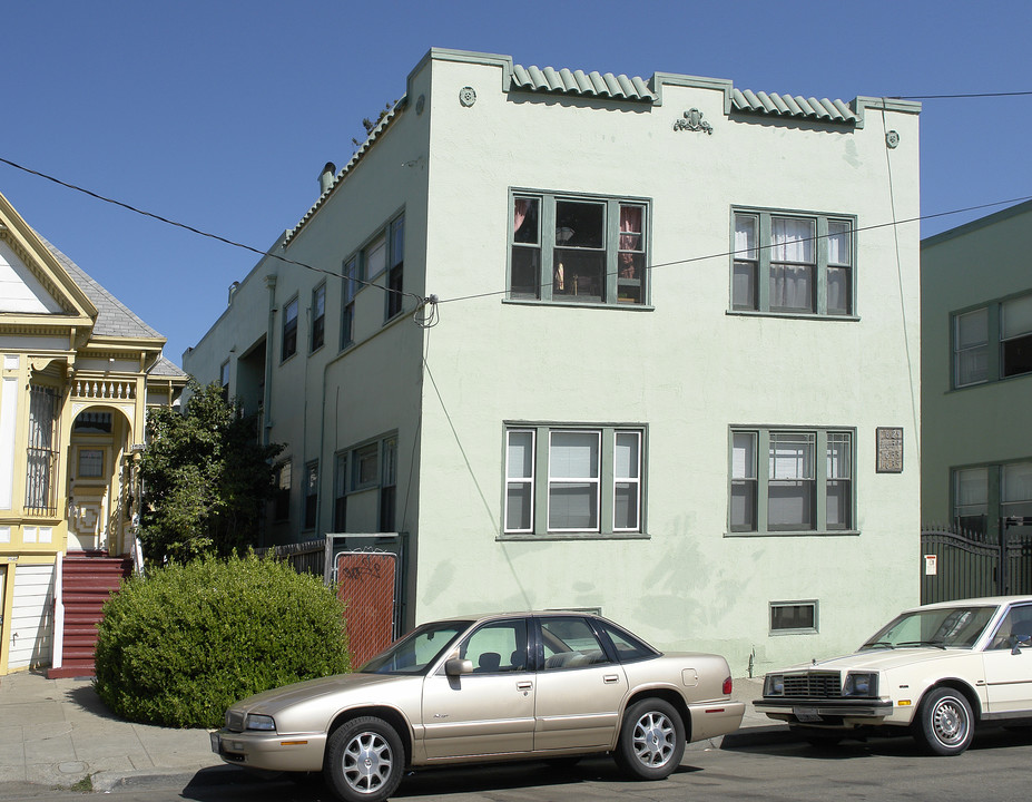 1629-1635 5th Ave in Oakland, CA - Foto de edificio