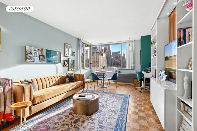 property at 350 W 50th St