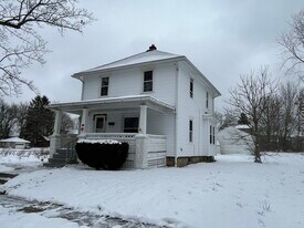 769 Sherman Ave in Sharon, PA - Building Photo