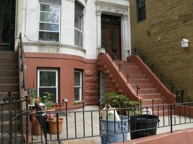 43 Hawthorne St in Brooklyn, NY - Building Photo